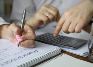 Bütçe Yönetimi: Aile Ekonomisini Güçlendirmenin Yolları Bütçe Yönetimi Aile Ekonomisini Güçlendirmenin Yolları